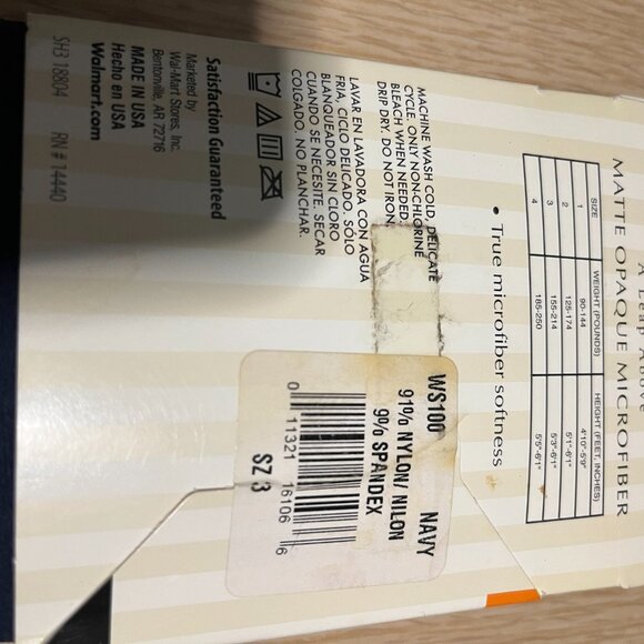 BNWT WHITE STAG matte opaque tights (size 3) in navy microfiber softness - Picture 2 of 3